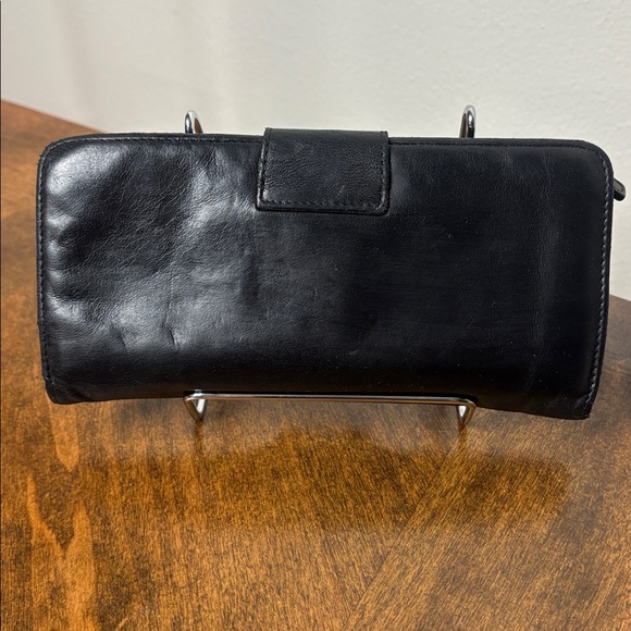 MIU MIU BLACK CALFSKIN LEATHER WALLET with GOLD PUSHLOCK - Picture 3 of 11